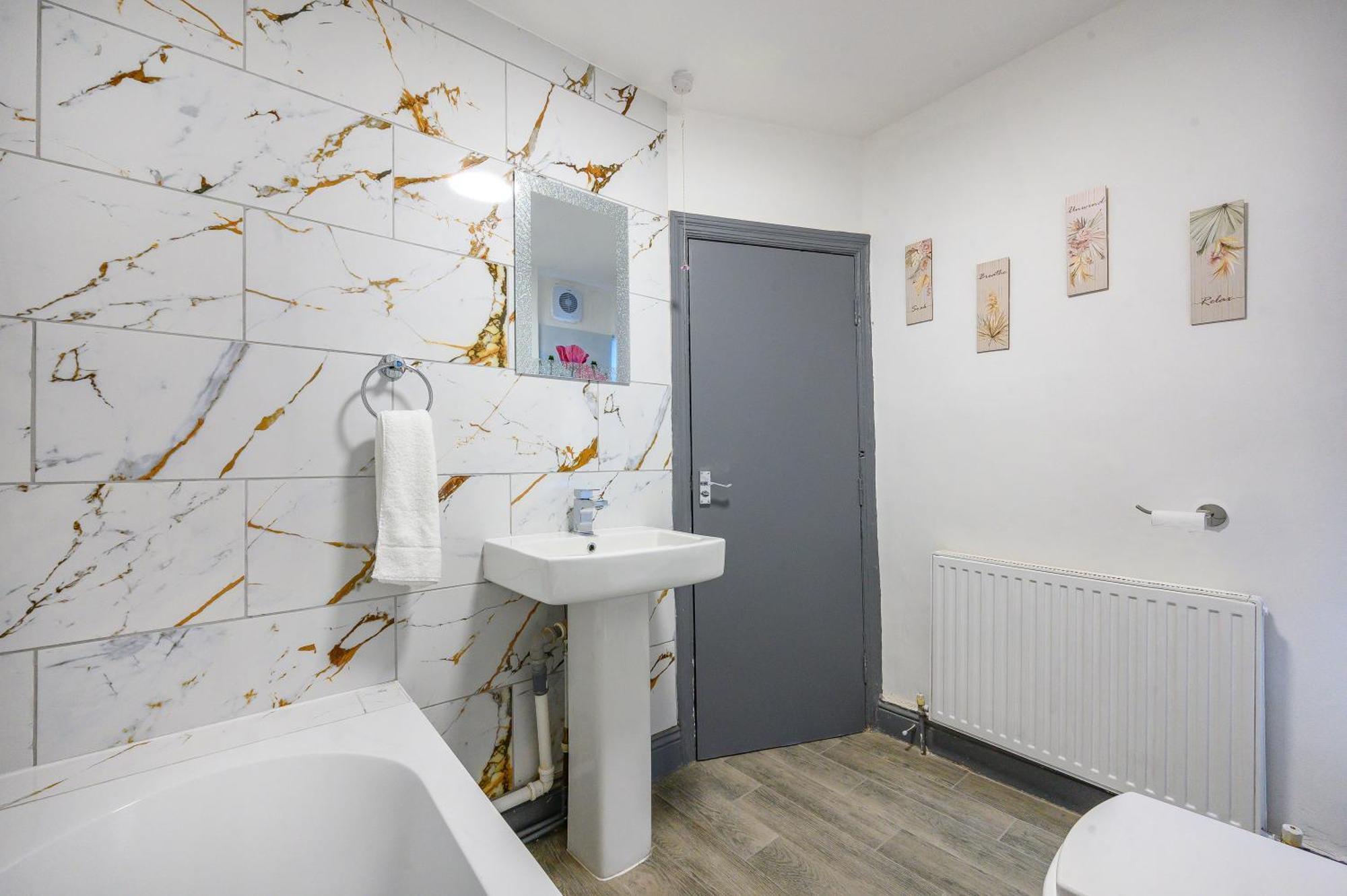 -Rf7H- For Your Relaxed & Cosy Free Parking Leeds  Extérieur photo